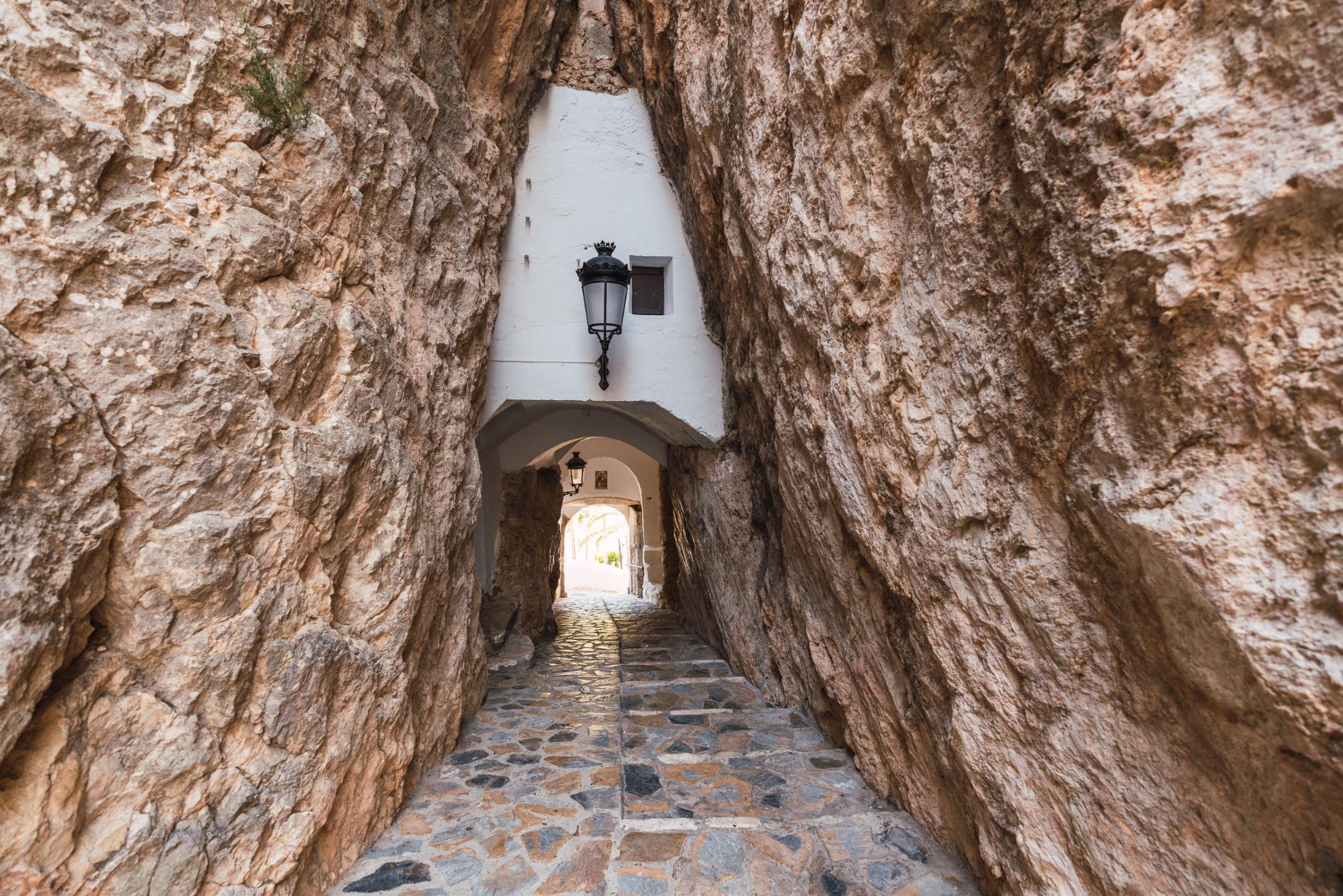 Setenil de las Bodegas